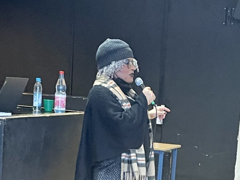 „Wertvolle Einblicke“ – SoR-Gruppe organisiert Lesung und Fragerunde mit Michaela Dudley „Wertvolle Einblicke“ – SoR-Gruppe organisiert Lesung und Fragerunde mit Michaela Dudley